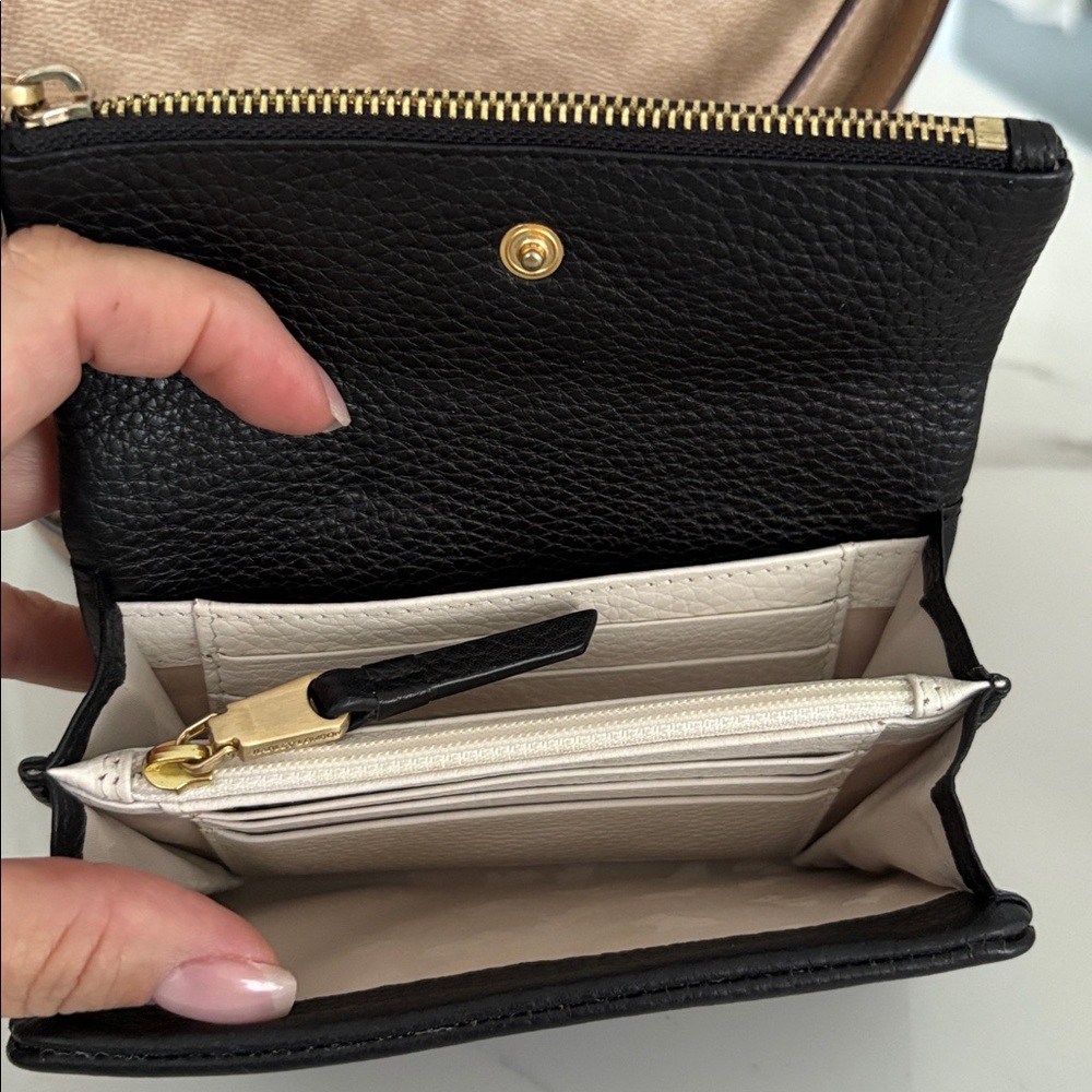 Radley London Black Textured Wallet - Picture 3 of 8